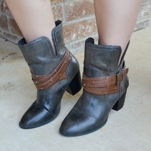 MIA Fabrizia Booties